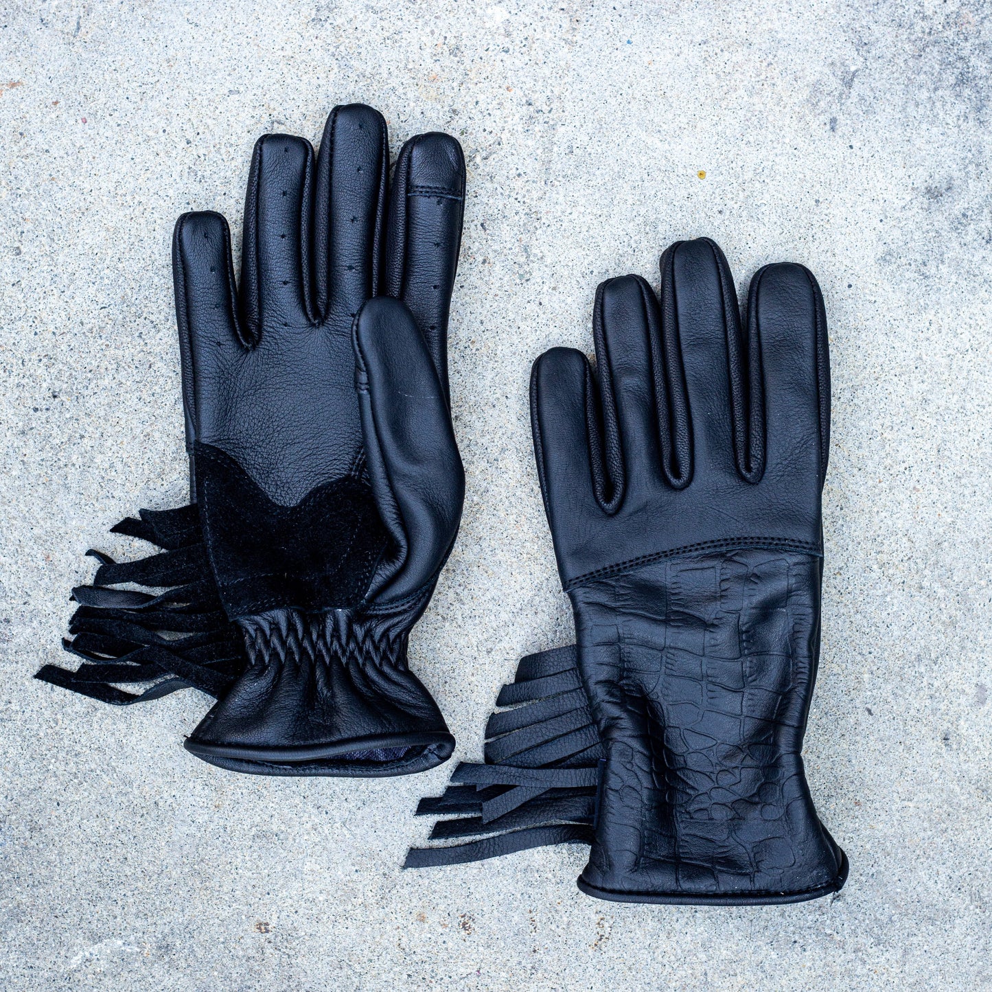Alligator Gloves with Tassels